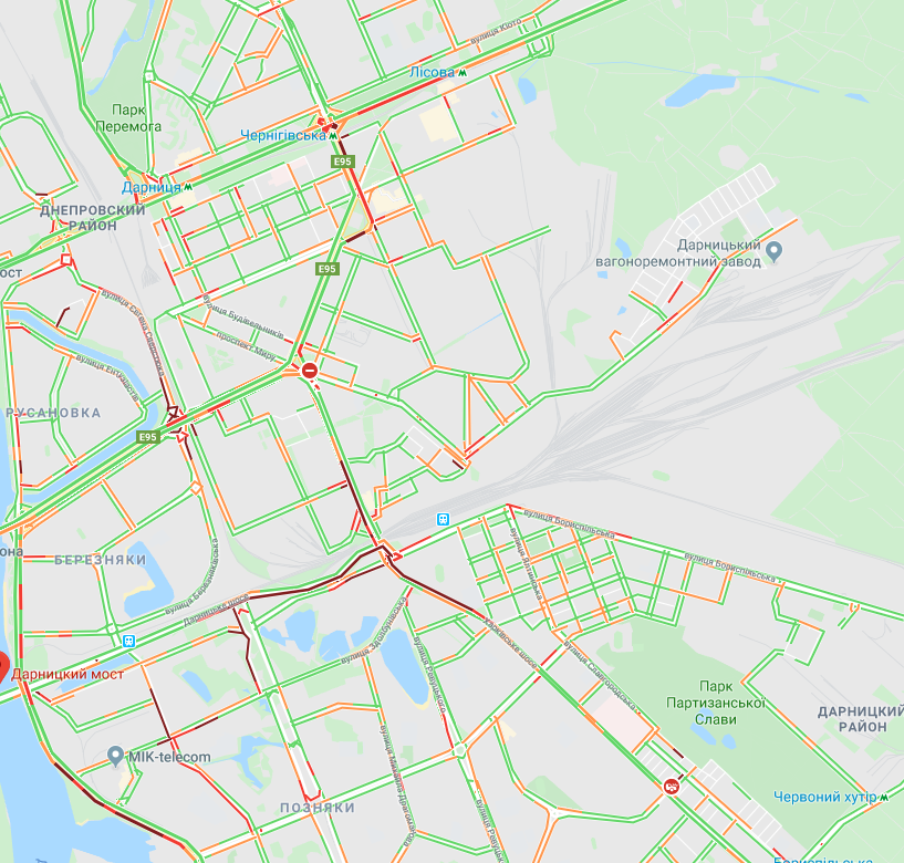 В Киеве образовались многочисленные пробки